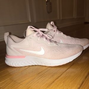 Nike Epic React Flyknit Running Shoe